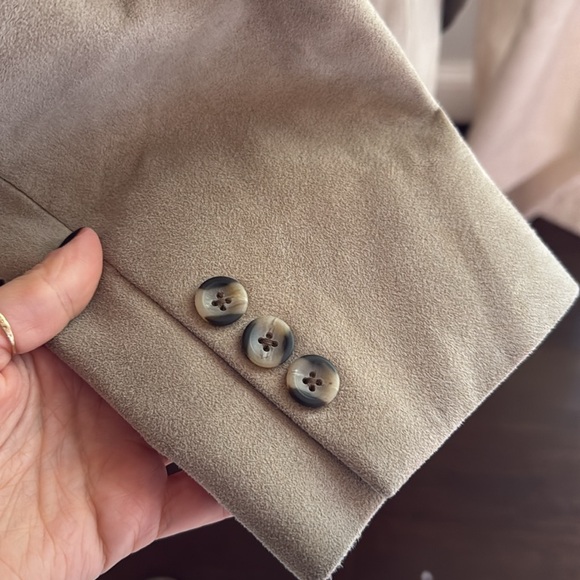 Vintage Doncaster Suede Blazer - Tan - Picture 9 of 10